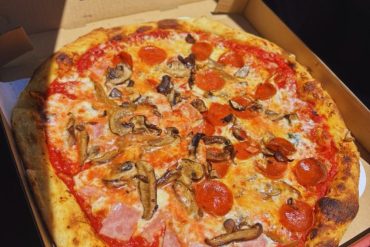 Photos for Old School Pizzeria