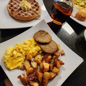 Photos for Bros Breakfast & Lunch