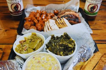 Photos for Woodpeckers Backyard BBQ