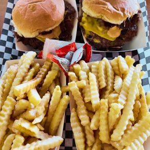 Photos for Chubzies Burgers