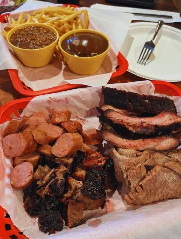 Photos for Smokin' Yards BBQ