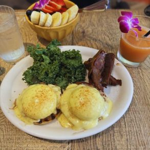 Photos for Heavenly Island Lifestyle - Waikiki