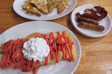 Photos for Mad Rooster Cafe - Milwaukee