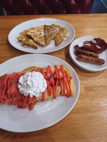 Photos for Mad Rooster Cafe - Milwaukee