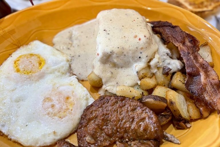 Country Plate at Big House Cafe in Casa Grande, Arizona