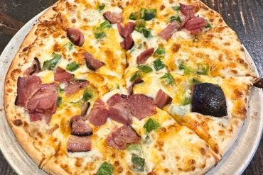 Jalapeno Popper Pizza at Pals Brewing in North Platte, Nebraska