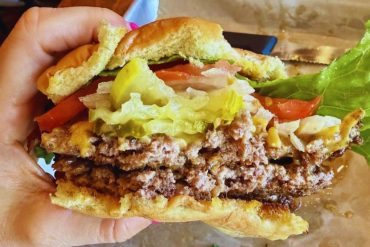 Jack Nolen’s - Double Cheeseburger