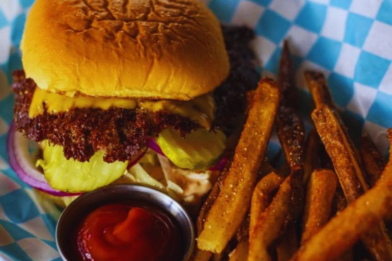 Bravas - West Coast Burger & Fries