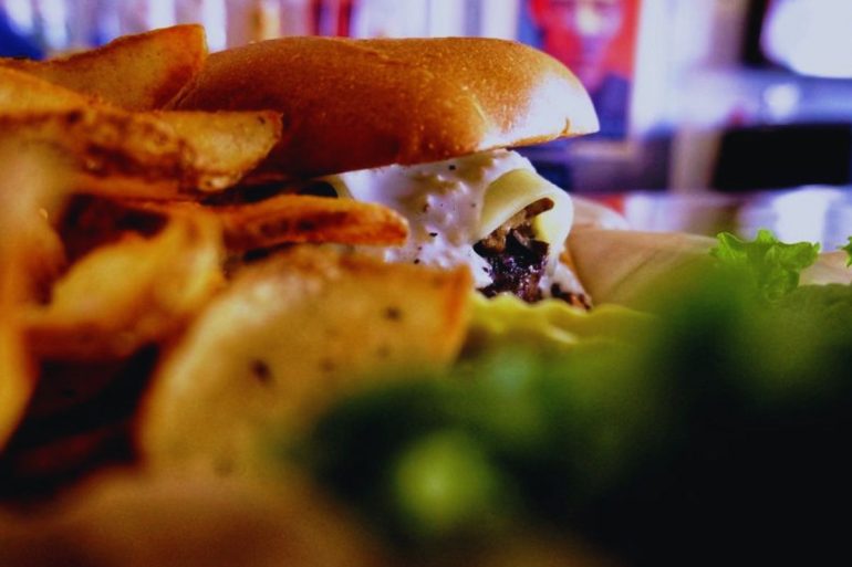 Key & Cleaver - Burger Close-up