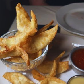Monkey Bar - Crab Rangoon