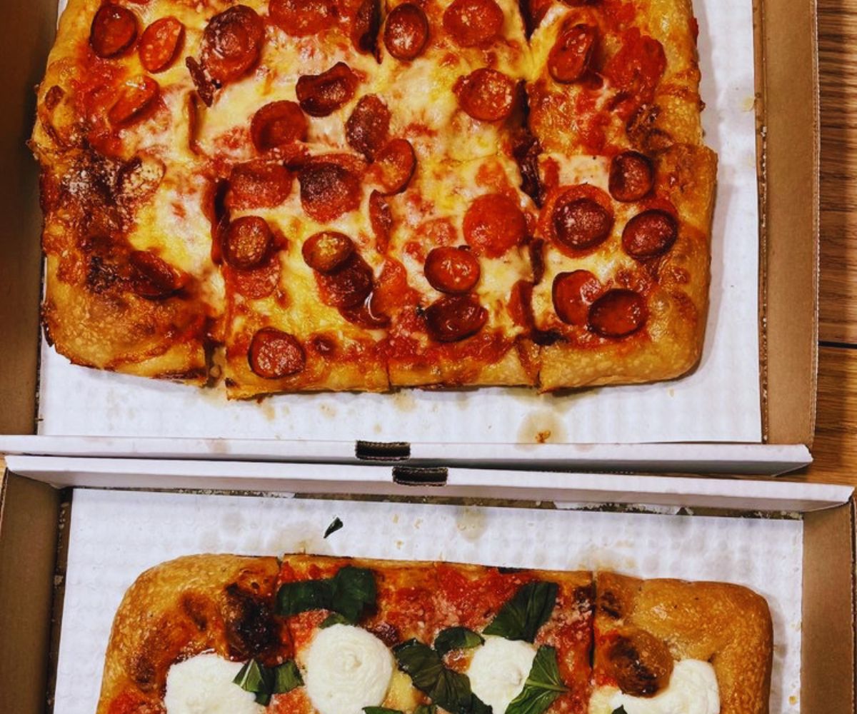 Mario's - Four Cheese & Pepperoni Pizzas