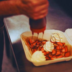 Le Petit Prince - Strawberry Crepe