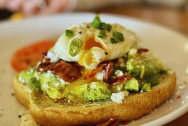 Brunch Snob - Avocado Toast with Hot Honey