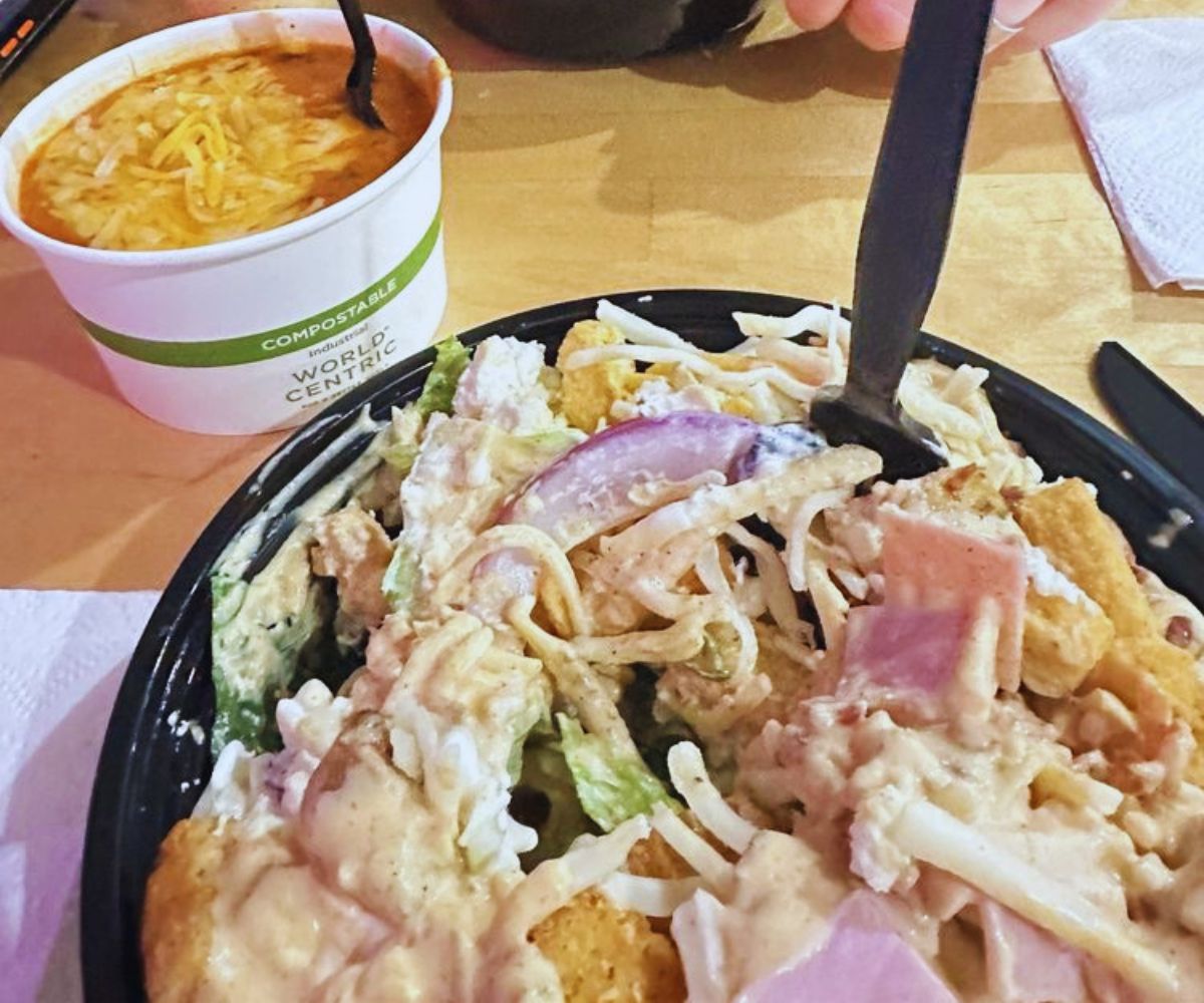 Sofias Restaurant - Salad & Noodles