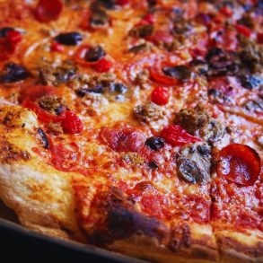 Mad Pie - Supreme - Toppings & Crust Close-up