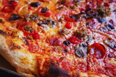 Mad Pie - Supreme - Toppings & Crust Close-up