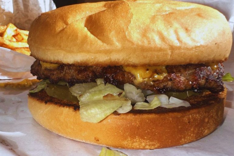 Bill's Jumbo Burgers - Cheese Burger