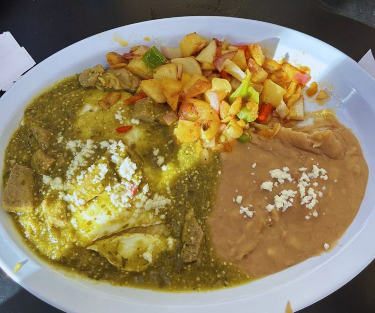 Downtown Cafe by JL - Pork Chile Verde Huevos Rancheros