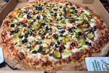 Food in Excalibur Pizza 2, Kennewick, WA