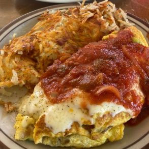Food in Sandy's Country Junction, Clovis, CA