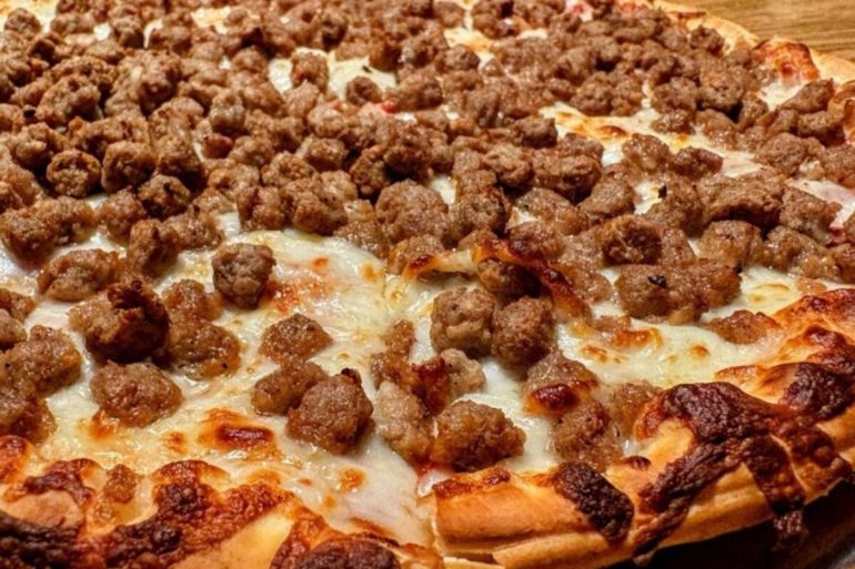 Food in Poppa Rollo's Pizza, Waco, TX
