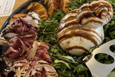 Food in Brix 27, Martinsburg, WV