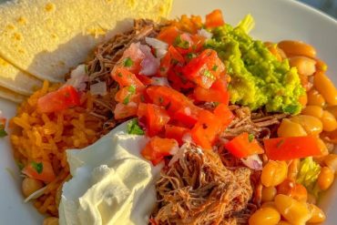 Food in Windmill Cove Bar & Grill, Stockton, CA