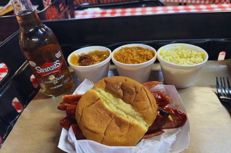 Photos for Rudy's "Country Store" and Bar-B-Q