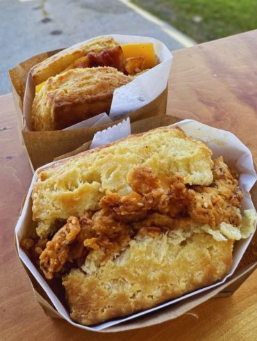 Photos for Bird Bird Biscuit
