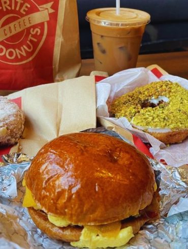 Photos for Do-Rite Donuts & Chicken