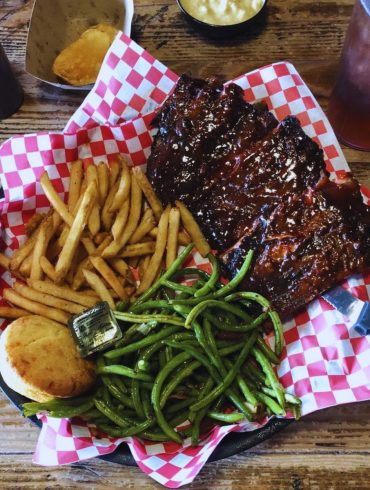 Photos for Smokin' Dave's BBQ