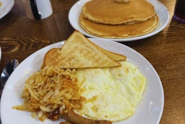 Photos for Red Oak Cafe