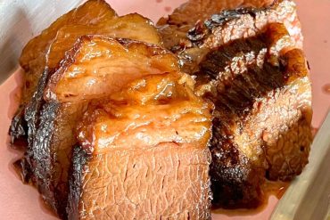 Kalbi Brisket at Easy ‘Que in Kailua, Hawaii