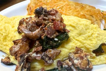 Mushroom Omelette at Morning Glory in Ashland, Oregon