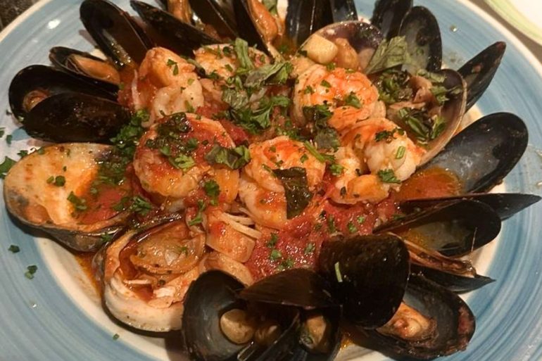 Gamberi al Pomodoro a Basililo at I Gemelli Ristorante in South Hackensack, NJ