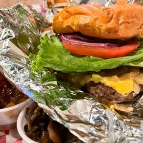 cheeseburger at Buns in Chapel Hill, NC