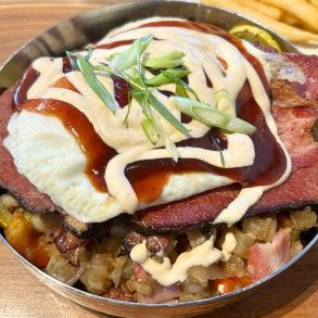 Brisket Hash Bowl at Darlene's in Orland Park, Illinois