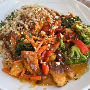 Lemongrass Thai Chicken at 3 Squares Restaurant in Maple Grove, Minnesota