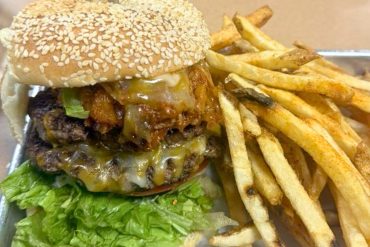 Memphis Burger at Dad's Garage in Mechanicsburg, PA