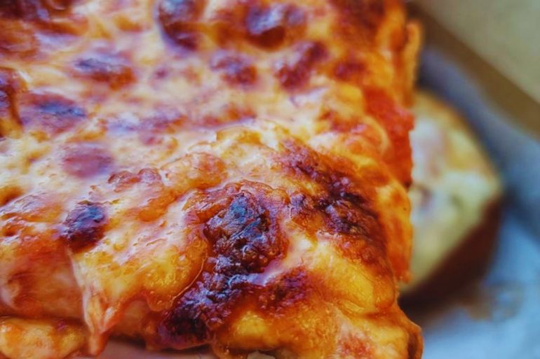 Galleria Umberto - Cheese Pizza