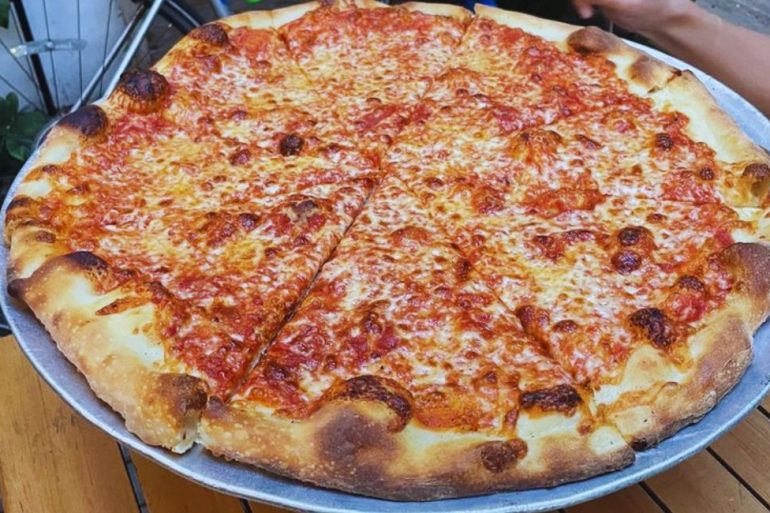 Photos for Pizza Delicious