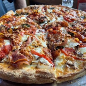 Leoni's Pizzeria, Bonita Springs, FL