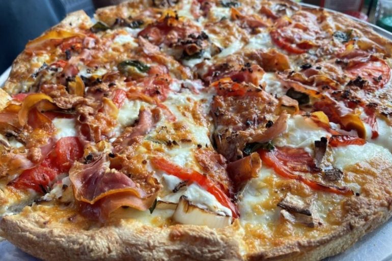 Leoni's Pizzeria, Bonita Springs, FL