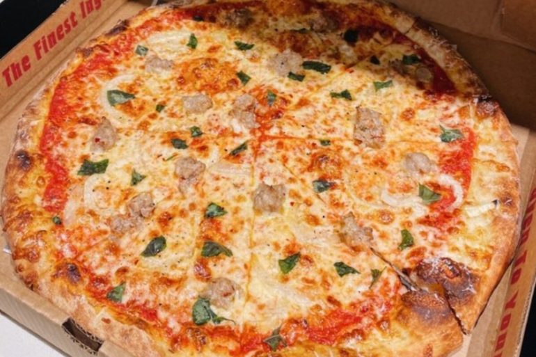 Pizza Mamo, Honolulu, HI