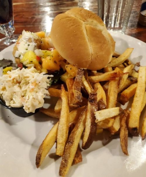 J&J Seafood Bar and Grill, Delray Beach, FL