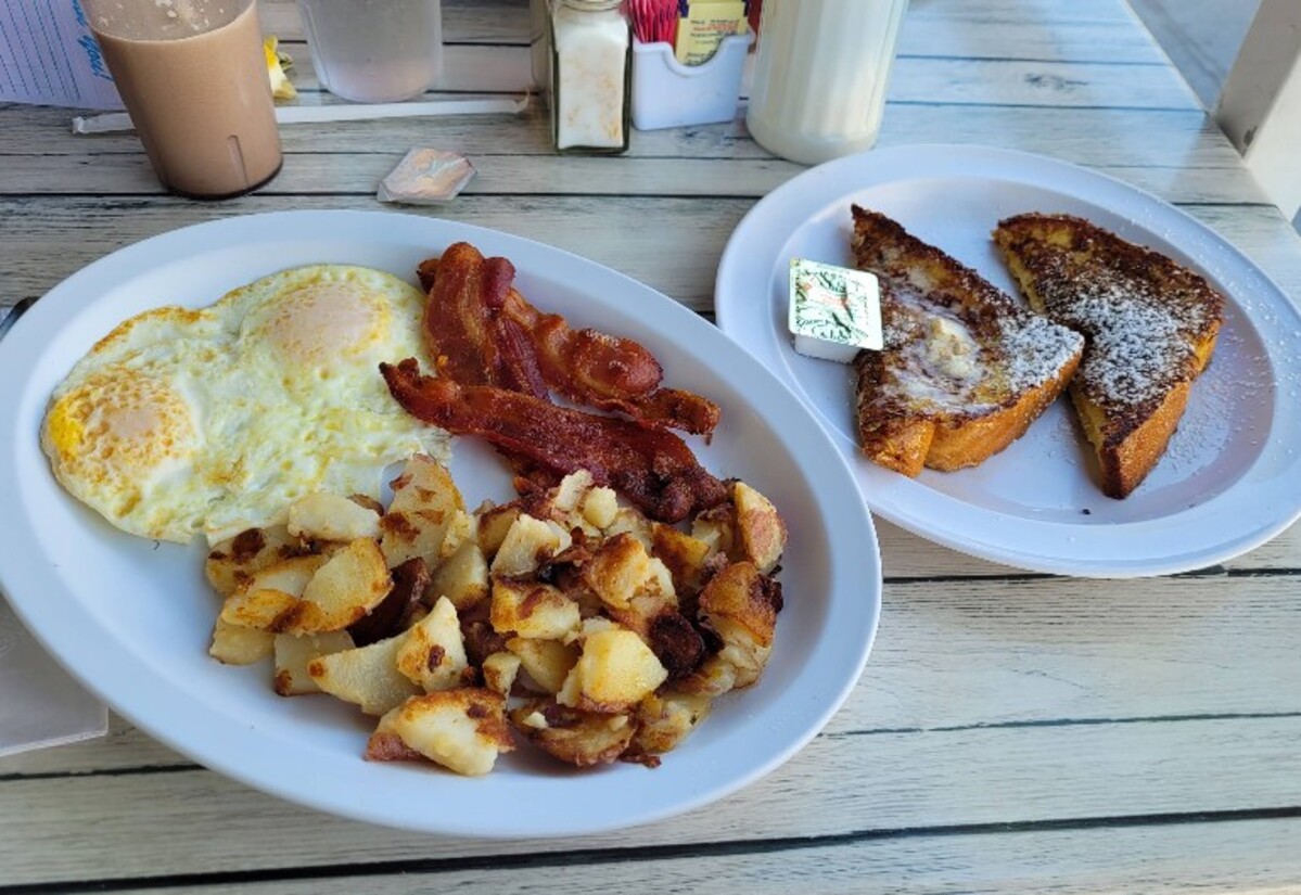 Food in The Green Owl Restaurant, Delray Beach, FL