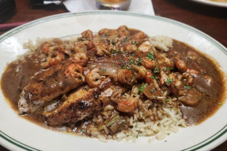 Food in Wall Street Bar & Grill, Midland, TX