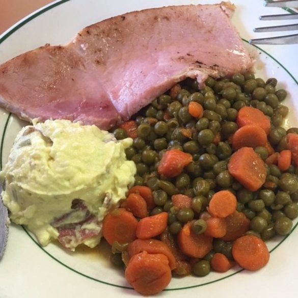 Food in Lea's Lunchroom, Lecompte, LA