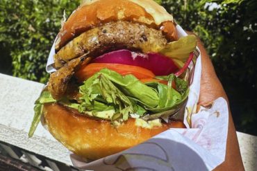 Photos for Oh My Burger