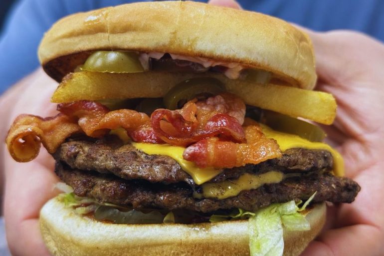 Photos for Lucky's Burgers & Shakes